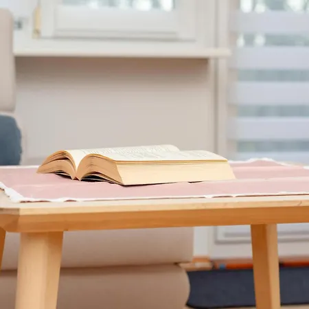 W Gdyni Z Ogrodkiem I 2 Sypialniami By Renters Apartmán