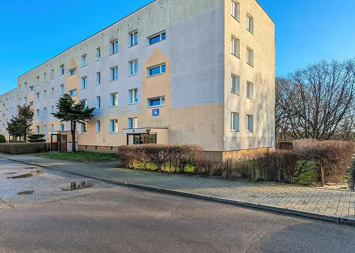 W Gdyni Z Ogrodkiem I 2 Sypialniami By Rent Like Апартаменты