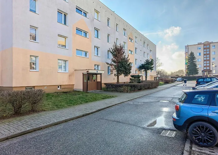 W Gdyni Z Ogrodkiem I 2 Sypialniami By Rent Like Гдыня