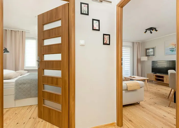 W Gdyni Z Ogrodkiem I 2 Sypialniami By Rent Like