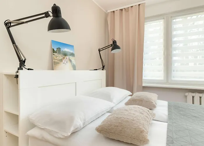 W Gdyni Z Ogrodkiem I 2 Sypialniami By Rent Like Гдыня