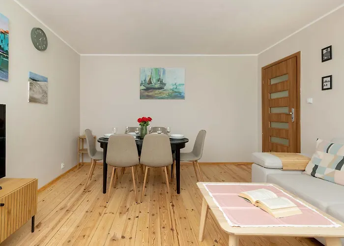Апартаменты W Gdyni Z Ogrodkiem I 2 Sypialniami By Rent Like Гдыня